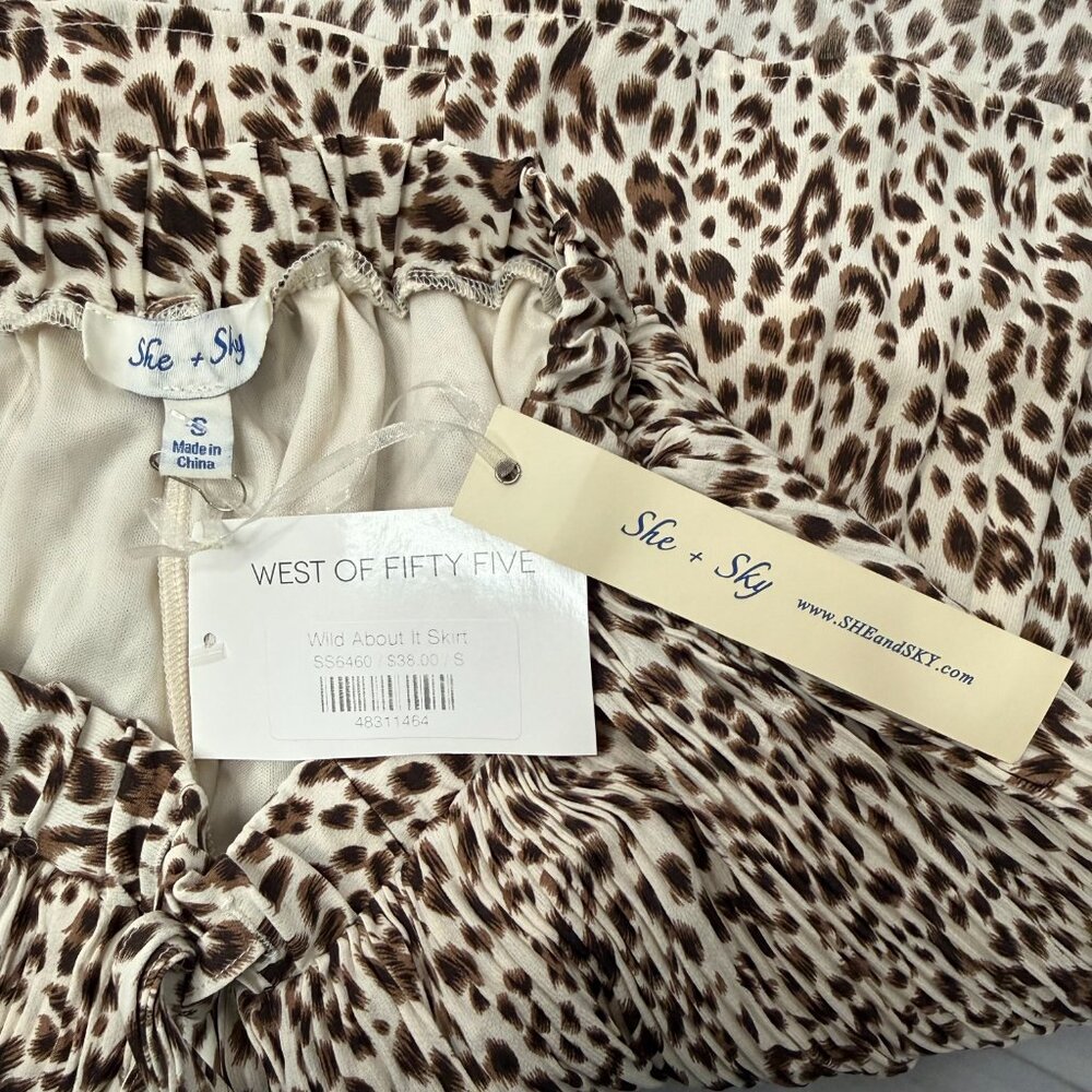 She + Sky Leopard Print Skort Skirt Built In Shorts Size Small - Picture 6 of 7